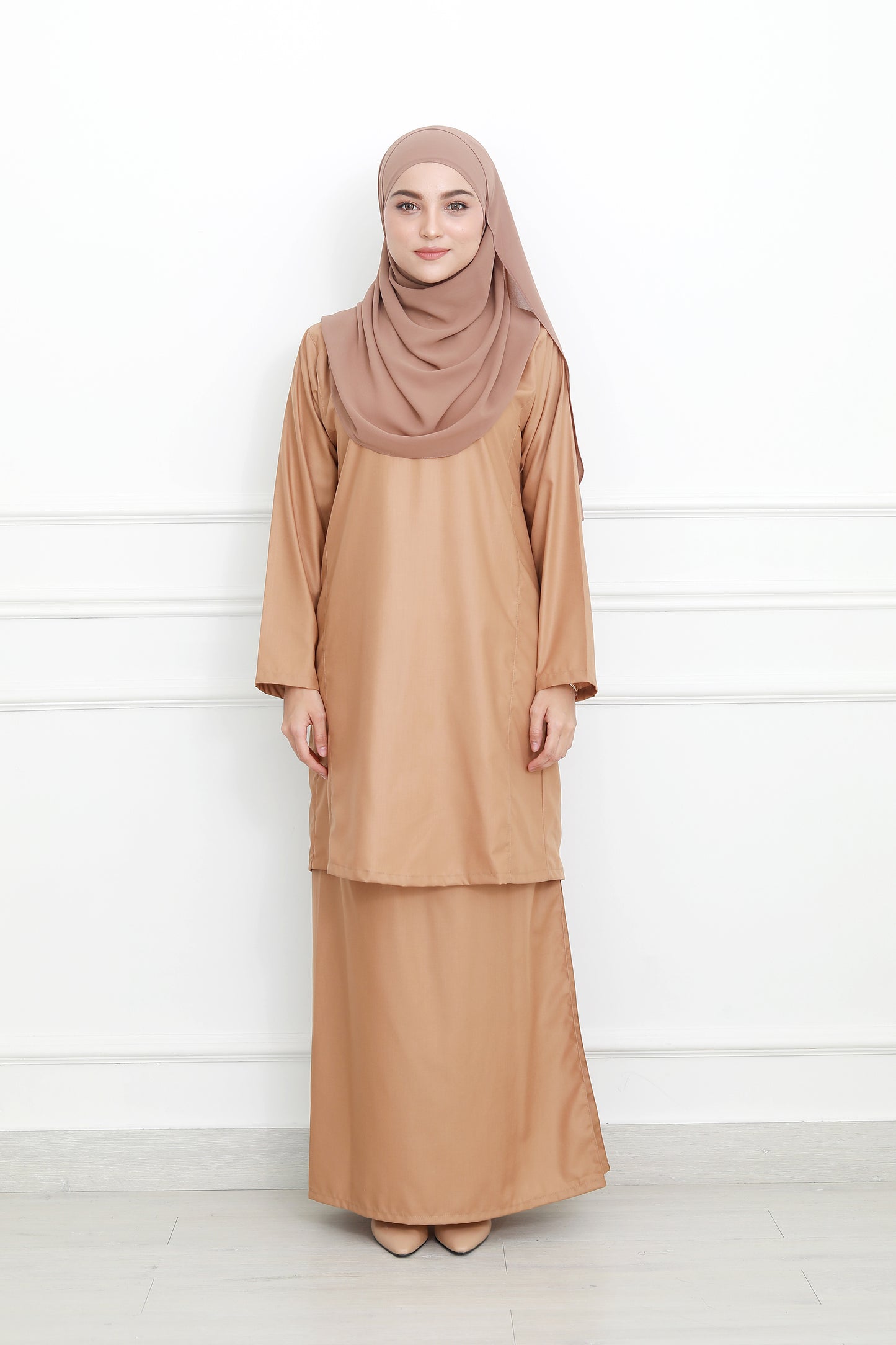 Taupe